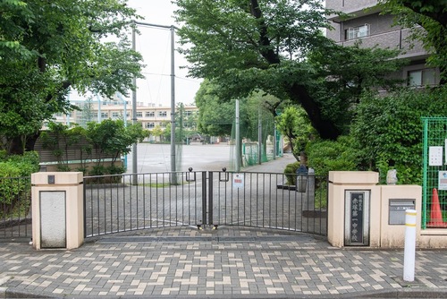 板橋区立赤塚第一中学校