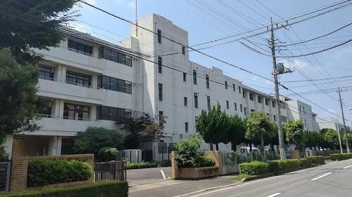 蕨市立東中学校