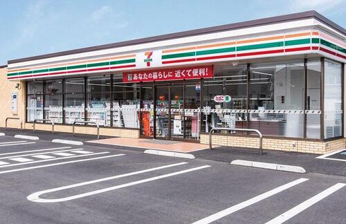 セブンイレブン足立伊興小西店