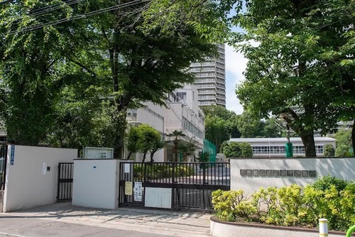 板橋区立緑小学校