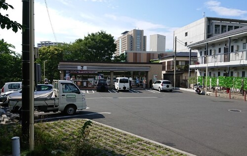 セブンイレブン板橋加賀2丁目店