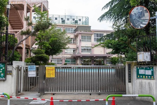 豊島区立巣鴨小学校