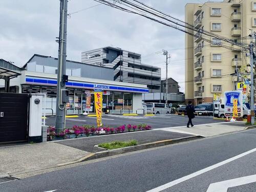 ローソン足立千住関屋町店