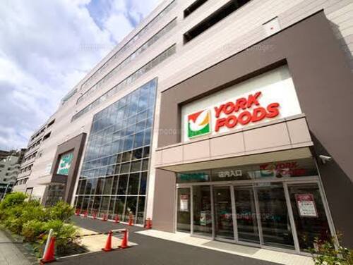 ヨークフーズ 梅島店
