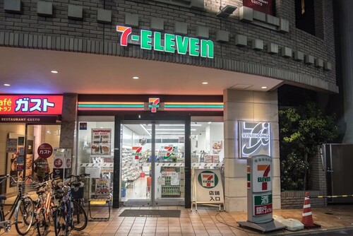 セブンイレブン北千住駅東口店