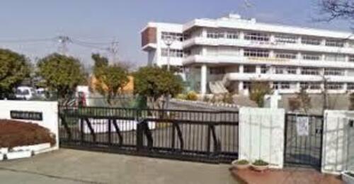 三郷市立前間小学校