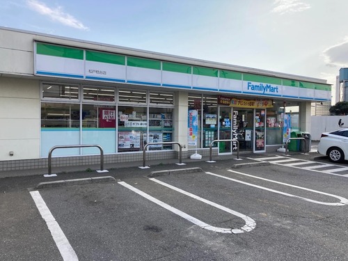 ファミリーマート松戸稔台店