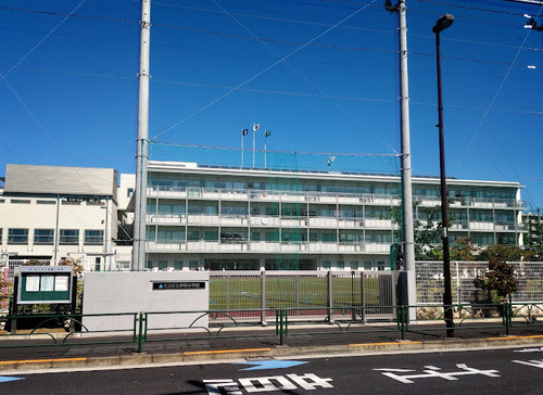 足立区立伊興小学校