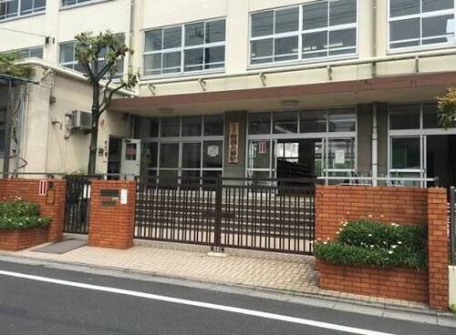 足立区立綾瀬小学校