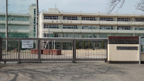 戸田市立笹目中学校