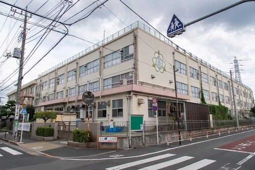 足立区立古千谷小学校