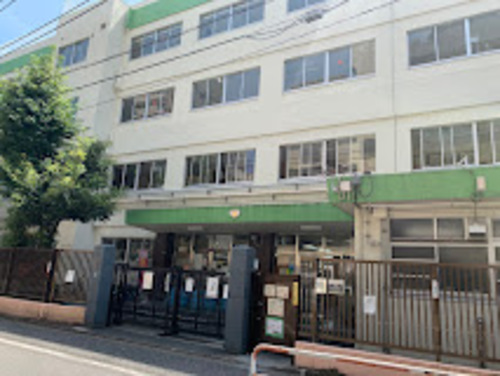 豊島区立朋有小学校