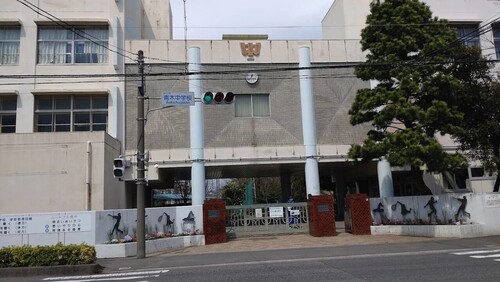 川口市立青木中学校