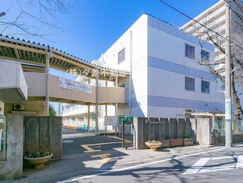川口市立仲町中学校