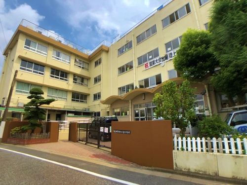 葛飾区立亀有中学校