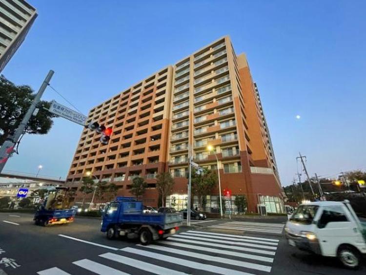 多摩市落合 D´グラフォート多摩センター煉瓦坂の中古マンション物件情報｜東京都 多摩市 京王多摩センター駅【ミノリノ】（物件ID z