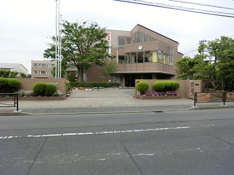 周辺 川崎市立井田中学校 1370m