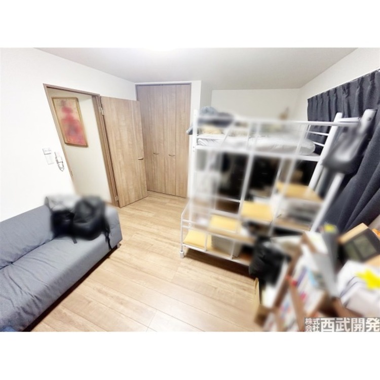 内装 1階洋室約8帖