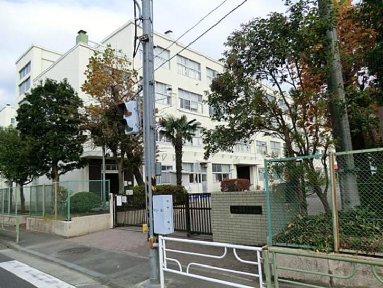 周辺 横浜市立長津田第二小学校1780ｍ