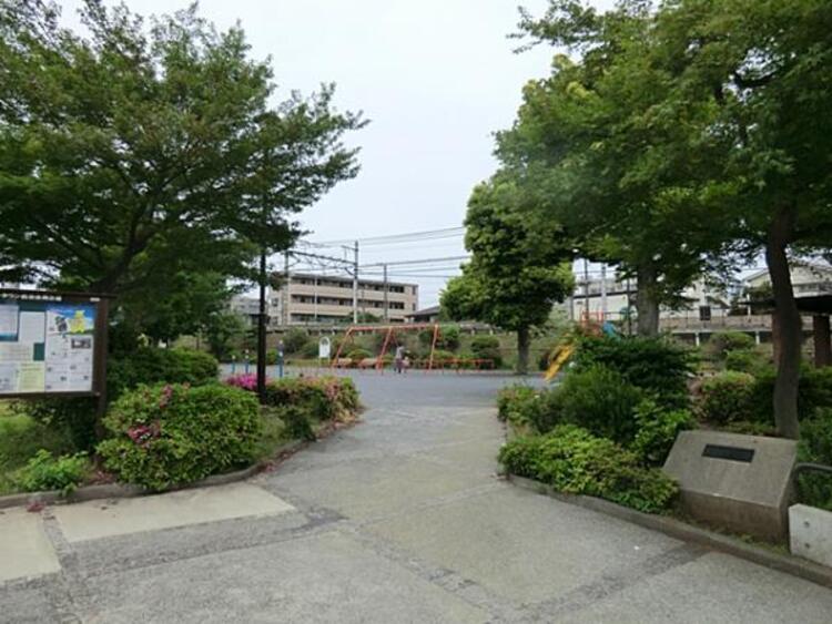 周辺 長津田第二公園210ｍ