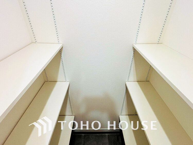 収納 玄関にはたっぷり収納の「シューズインクローク」付き大型荷物も安心の収納スペースです