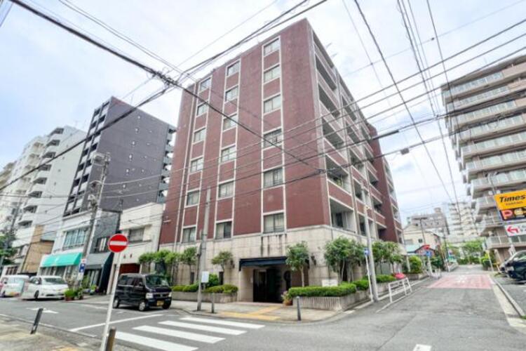外観 この場所だからこそ叶えられる開放感、陽光を取り入れた住宅です。是非現地でご体感くださいませ。