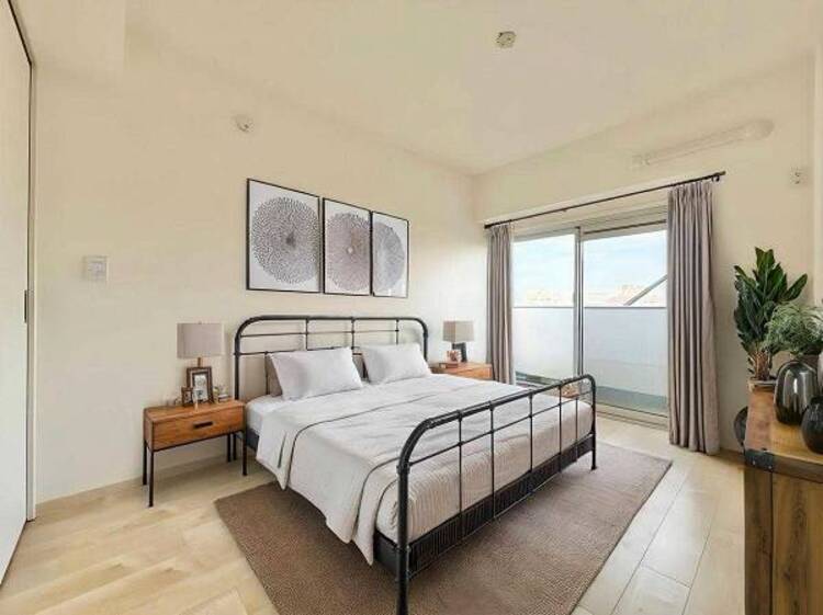 内装 ■居室■　使い方に柔軟性があり、個室としても趣味の部屋としても利用可能です。（配置の家具はCGによるイメージです。）