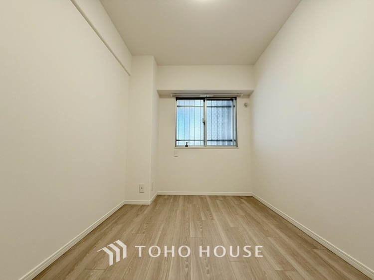 内装 寝室は一日の疲れを癒す大切な空間。快適で落ち着けるおすすめの間取りです。