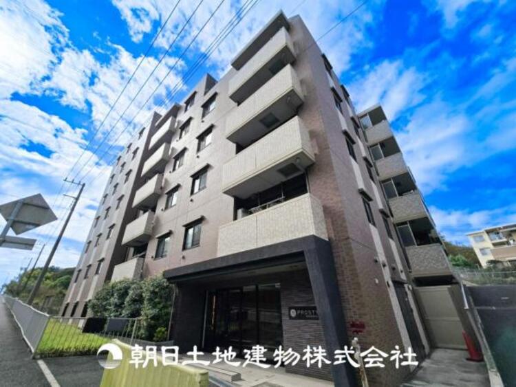 外観 【外観写真】その家から感じられる、気品・上質・重厚感・極細やかさ、そのすべては見た者に安らぎを与える特別な空間です。ここに住むからこそ意味がある。すべての（始まり）をここから迎えましょう。