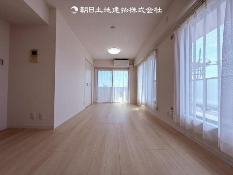 居間 