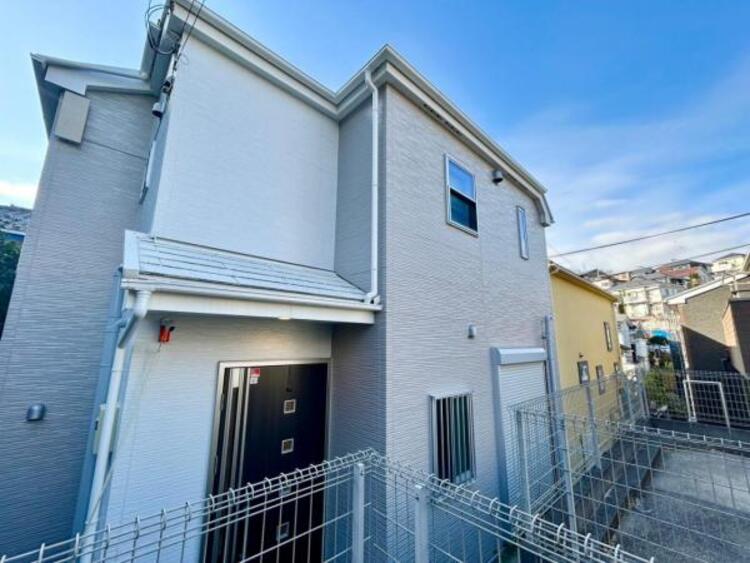 外観 凛とした表情を見せる外観は、時の移り変わりの中で、様々な表情を見せてくれます。（2025.1.5撮影）