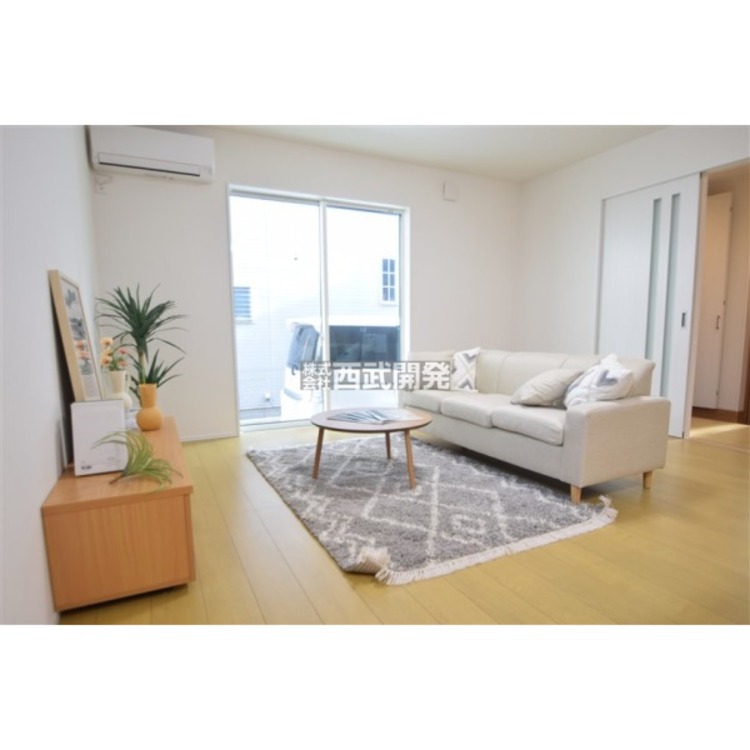 居間 LDK１６．７５帖