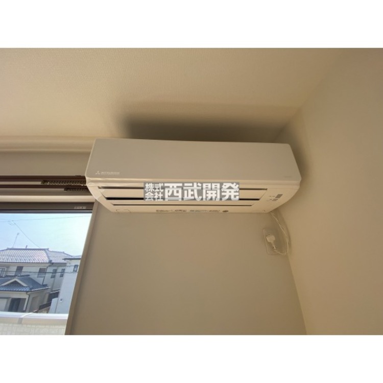 設備 エアコン４台付き