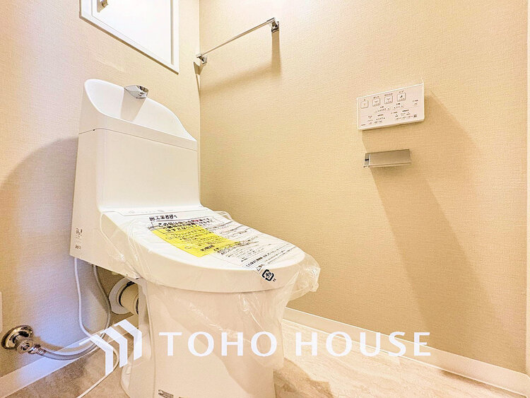 トイレ トイレには快適な温水洗浄便座付