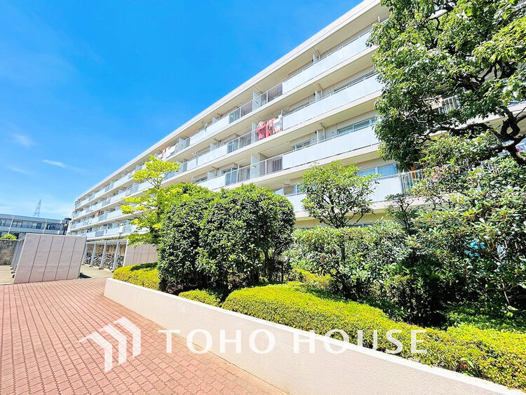 外観 〜3階南向き・2面バルコニーにつき陽当たり・通風良好〜使い勝手の良い3LDK〜新規リノベーション住戸〜