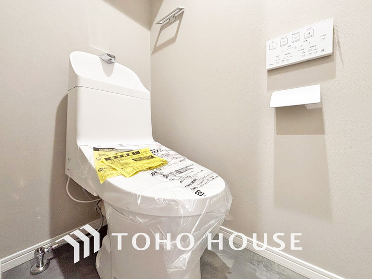 トイレ トイレには快適な温水洗浄便座付