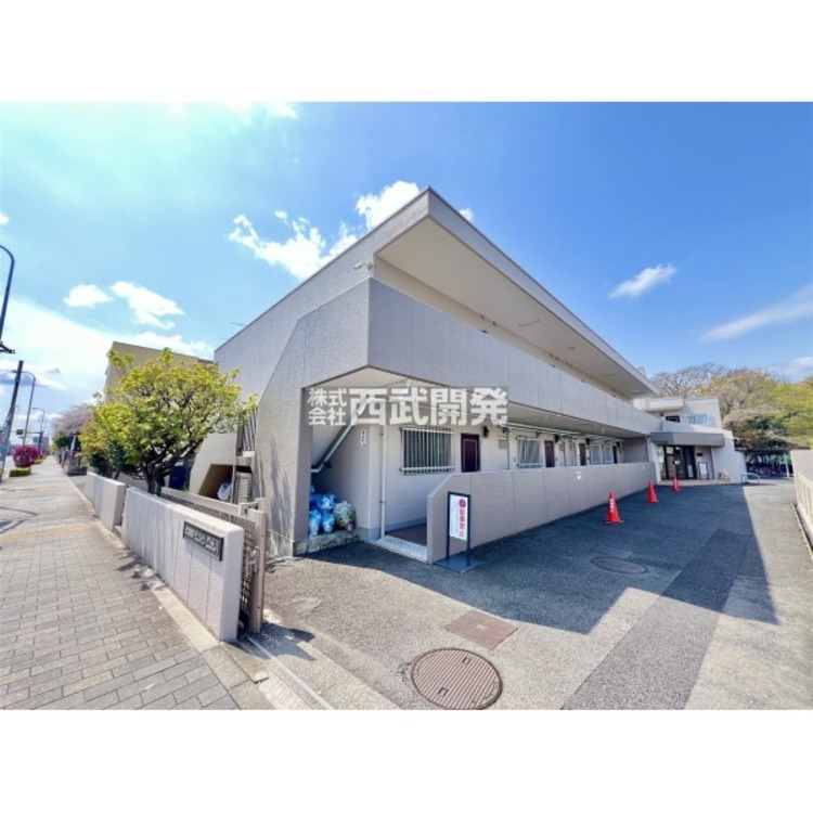 外観 当日のご見学予約も承ります。同じものは2つとない「夢のマイホーム」との出会いが待っているかもしれません。