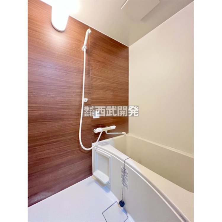 風呂 疲れを癒すバスルーム!お気に入りの入浴剤を使用してリラックス空間を演出できます.