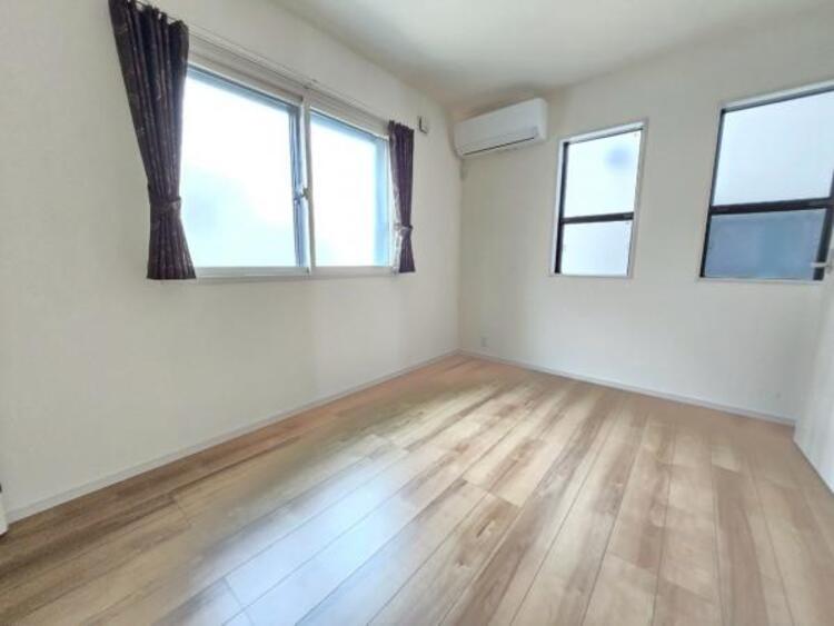 内装 シアタールームやヨガなど何をしようか心躍る空間