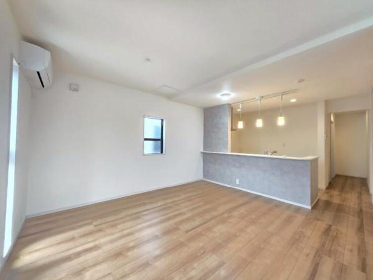 居間 4沿線3駅が利用可能な物件となっております