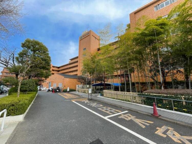 外観 ●〇住むほどに深まる愛着、使い込むほどに馴染む風合いを大切にしていただけるデザインに。周辺の利便性や豊かな住環境など立地面でも魅力が多く、今も、これからもずっとここで生活したい。そう思える住宅です〇●