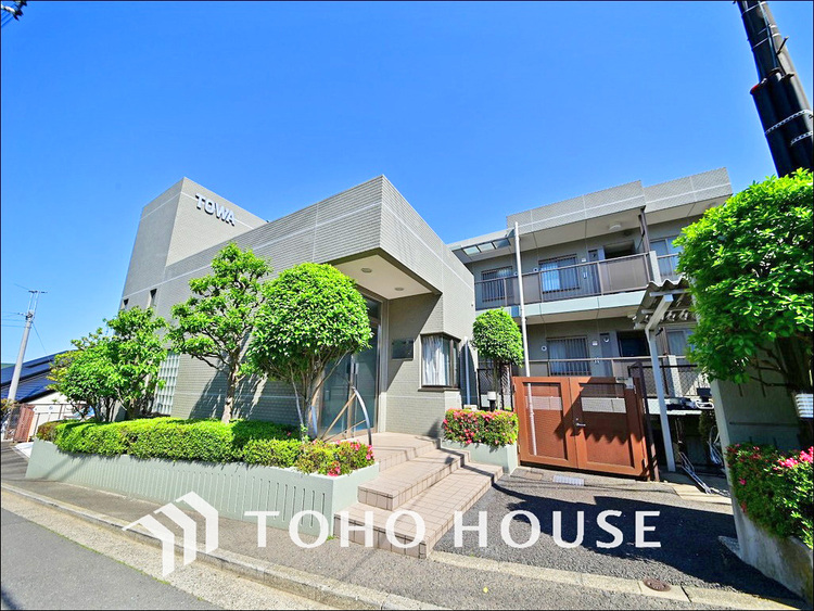 外観 〜大切なペットと暮らす生活〜新規リフォーム3LDK住戸〜専用庭付き〜