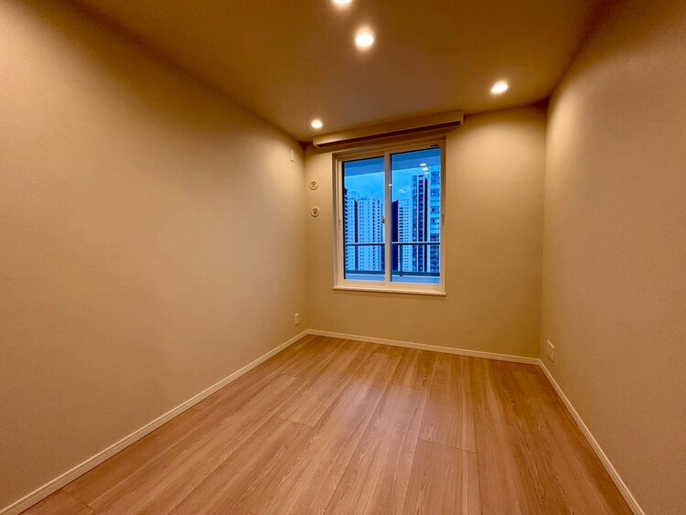 その他 清かで艶やかな時間をもたらしてくれる室内です。