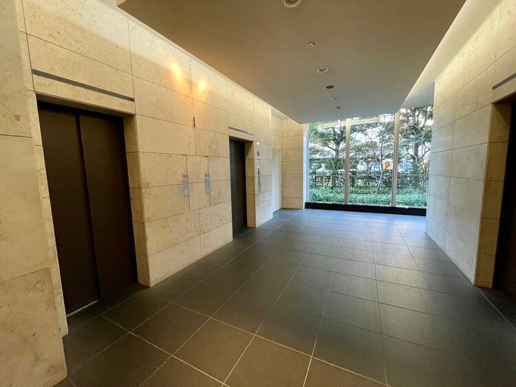 その他 エレベーター完備のため荷物が多くなっても安心。