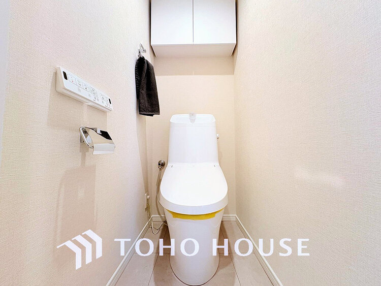 トイレ トイレには快適な温水洗浄便座付