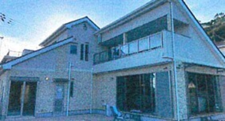 外観 2013年築の別荘戸建♪