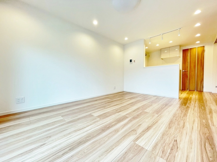 居間 豊かな居住性と、安心感を満たすクオリティが見事に調和した住空間。