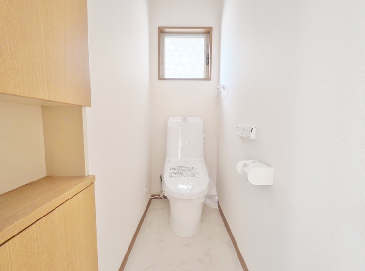 トイレ 暮らしの中のさりげないひとときの快適さにも、こだわりを、持って設備を配しております。