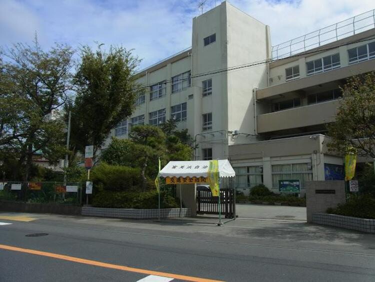 周辺 市川市立富美浜小学校