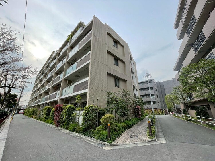 外観 現地に足を運んで頂けた時には、実際に周辺をご自由に散策して頂けます事をお勧め致します。